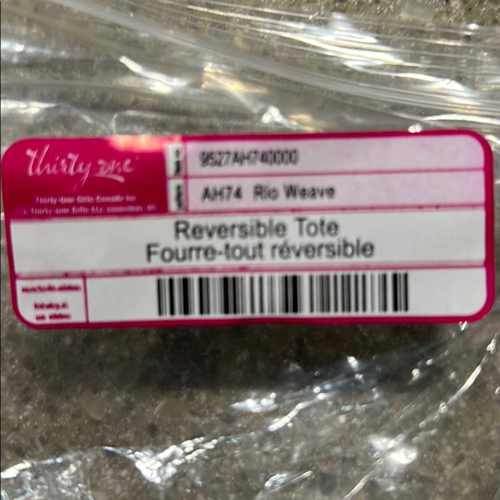 Brand New with Tags! Thirty One Reversible Tote- Rio Weave - Picture 4 of 5